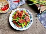 鲜蒜薹炒腊肠
