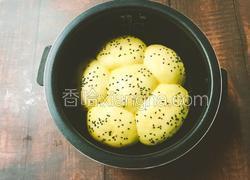 黑芝麻电饭锅面包