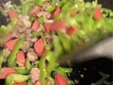 辣椒炒肉炒火腿肠