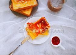 岩烧乳酪葡萄干吐司