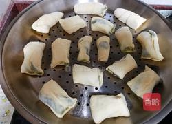 萌宝们都爱吃的抹茶花卷的做法图解6