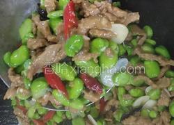 泡椒蚕豆米炒肉丝
