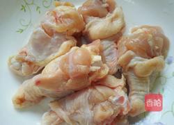 红烧土豆鸡翅根的做法图解1