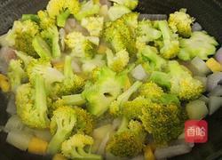 土豆地瓜炒西兰花的做法图解12