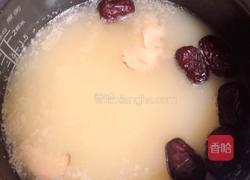 当归黄芪小米粥（补血补气药膳）的做法图解3