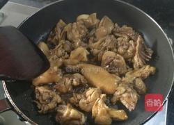 鸡腿烧土豆的做法图解3