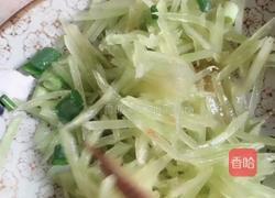 凉拌莴笋的做法图解9