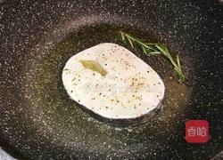 香煎鳕鱼的做法图解7