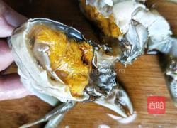 抱仔虾蒸六月黄的做法图解3