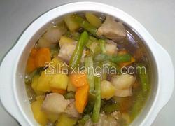 土豆四季豆炖肉