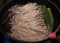 日式金针菇秋葵凉面的做法图解3