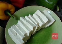 腊肠豆腐香菇煲的做法图解4