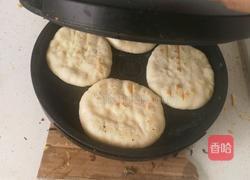 自制美味可口营养十足夹饼的做法图解2