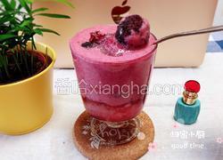 杨梅奶昔西米露