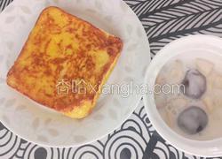 香蕉酸奶鸡蛋吐司