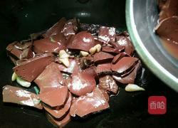蒜香芹菜猪血的做法图解6