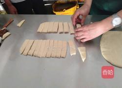 油条的做法图解4