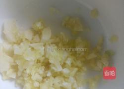 酸辣白菜的做法图解1