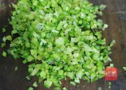 芹菜火腿鸡蛋软烧的做法图解8
