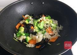 双耳炒西蓝花的做法图解10
