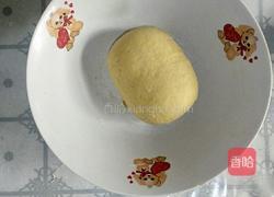 烤出来的口感 蛋香小馒头的做法图解3