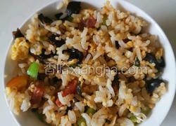 腊肠炒饭