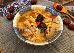黄豆莲藕排骨汤