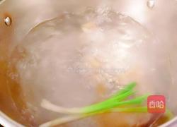 黄花番茄虫草花鸡汤的做法图解6
