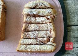 椰蓉炼奶烤土司条的做法图解4