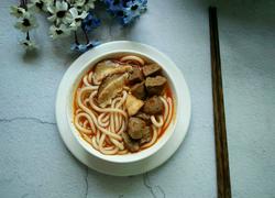 香辣牛肉丸子QQ面