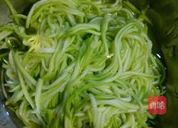 麻酱西葫芦丝的做法图解4