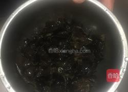 凉拌木耳的做法图解3