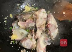 鱼头嫩豆腐汤的做法图解5
