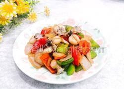 三素墨鱼仔