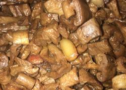萝卜干焖猪肉