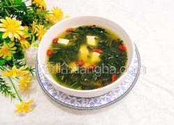 芝麻叶枸杞豆腐汤