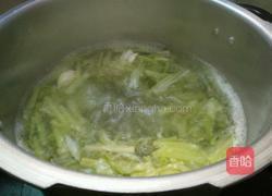 芹菜沙鱼汤的做法图解9
