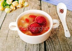 火龙果银耳莲子汤