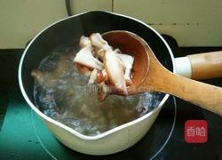 香菜鸭肉宽面的做法图解7