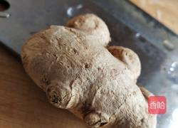 白萝卜滑肉汤的做法图解1