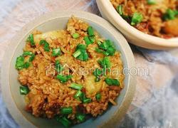 土豆火腿电饭煲焖饭