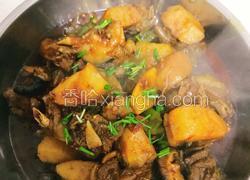 土豆烧鸡块