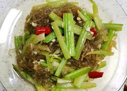地道的东北特色快手菜芹菜炒粉