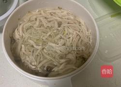 鸡丝儿蘑菇汤的做法图解12