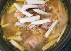 椰子煲鸡汤