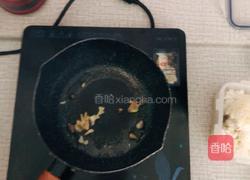 小红兔花饭（蛋炒饭）的做法图解2