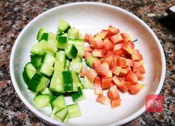 菠萝虾仁炒饭的做法图解3