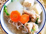 冻豆腐粉条丸子汤