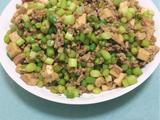 蒜苔香干炒肉末
