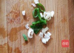 虾仁火腿蛋炒饭的做法图解2